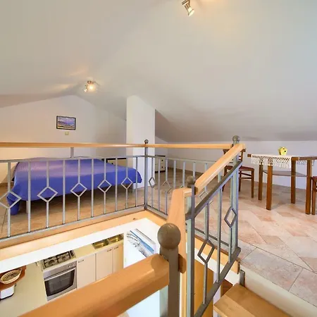 Apartment Island Getaway With A Sea View Porat (Krk)
